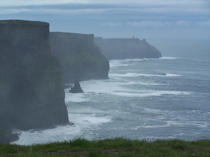 Cliffs_of_Moher.jpg