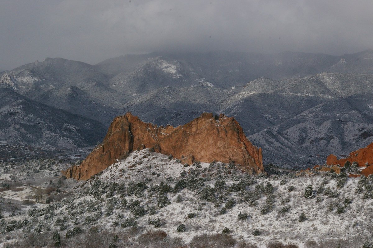 Garden_of_the_Gods_in_Springtime.jpg