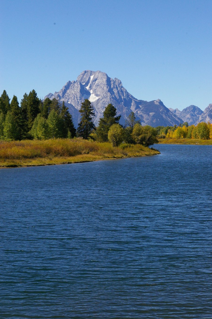 Jackson_Lake_-_Grand_Teton_National_Park.jpg